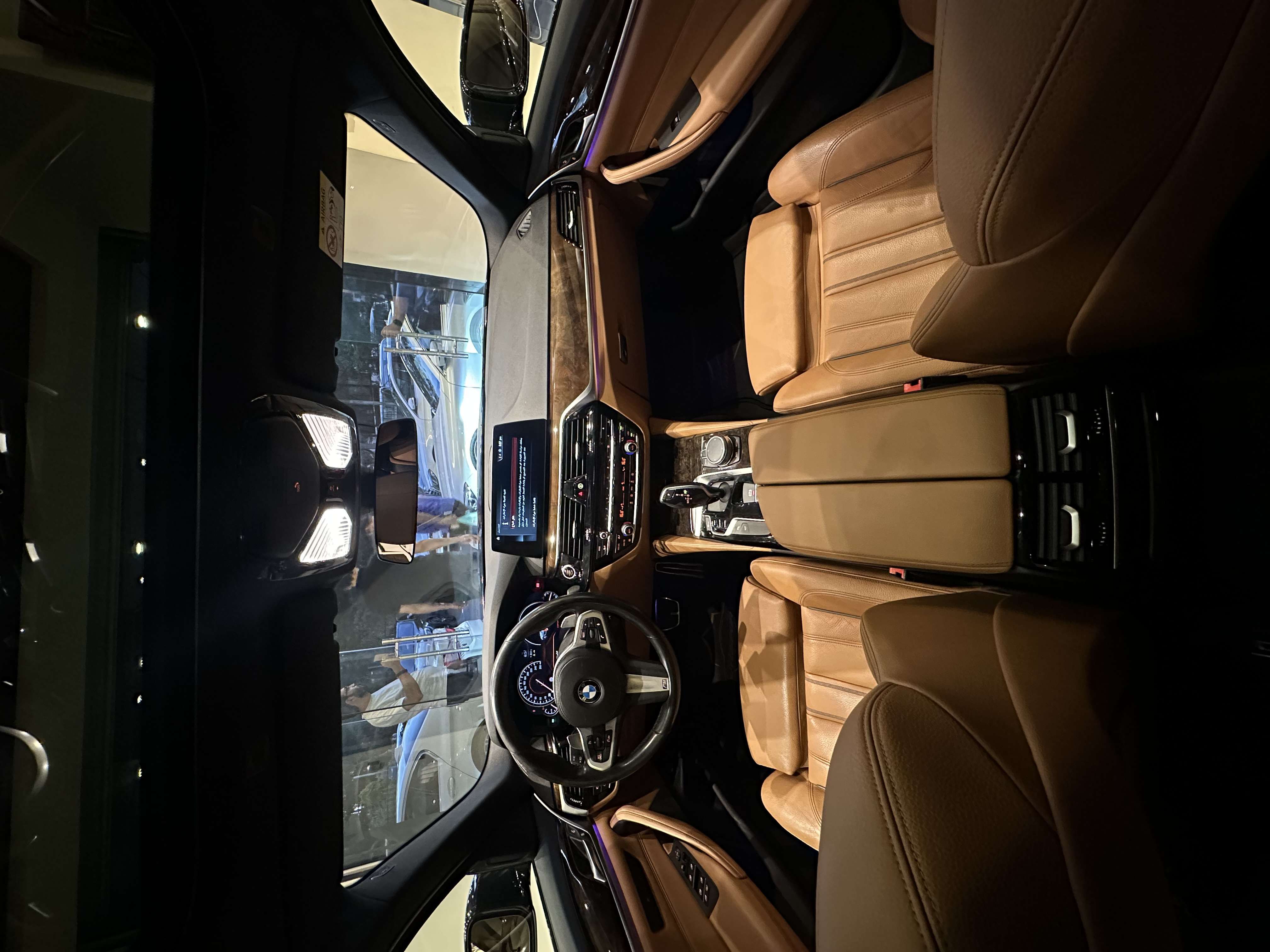 Range Rover - Rear